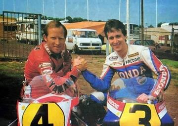 Tras los triunfos en 500cc de Lucchinelli y Uncini en 1981 y 1982, Roberts estuvo a punto de acabar con su sequía de títulos en 1983, pero la aparición de Spencer dilapidó sus esperanzas. Un duelo de estadounidenses saldado a favor del de Honda por sólo dos puntos sobre el de Yamaha a final de año (144 por 142) y con una carrera para la historia en la pista sueca de Anderstop. Allí ganó Spencer por 16 centésimas a Roberts y éste tardó 30 años en hablar abiertamente de lo que allí sucedió, por el cabreo que le supuso sufrir esa derrota.