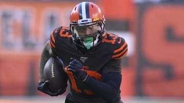 El estelar wide receiver de los Browns asegura que los propietarios de los equipos no ven a los jugadores como seres humanos.