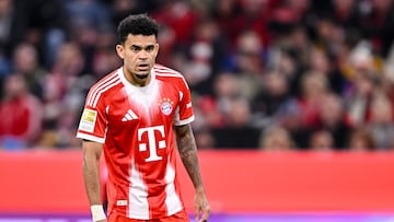 Munich, Germany - October 18: Luis Díaz of Bayern München looks on during the Bundesliga match between FC Bayern München and Borussia Dortmund at Allianz Arena on October 18, 2025 in Munich, Germany. (Photo by Harry Langer/DeFodi Images/DeFodi via Getty Images)