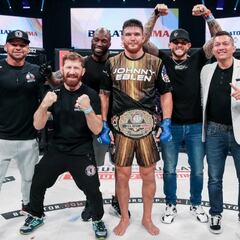 Eblen anula a Mousasi