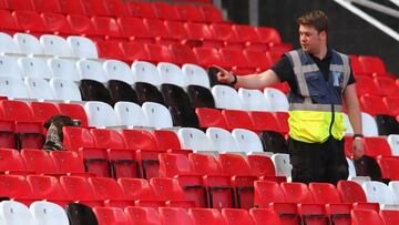 La 'bomba' de Old Trafford resultó ser una maqueta olvidada tras un simulacro