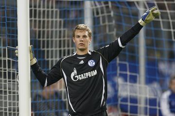 The keeper was Germany's first choice when Bayern signed him from Schalke. He was the most expensive goalkeeper in the Bundesliga ever and his performances with the club did not leave any doubt that the price was right.