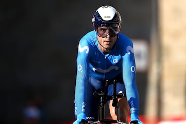 19 temporadas son las que han sumado Imanol Erviti (39), doble ganador de etapa en La Vuelta. Tras despedirse del Movistar, se integró en el equipo técnico del Ineos.