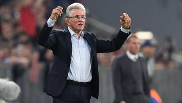 Bayern Munich&#039;s German head coach Jupp Heynckes reacts during the Champions League group B match between FC Bayern Munich and Celtic Glasgow in Munich, southern Germany, on October 18, 2017. / AFP PHOTO / Christof STACHE