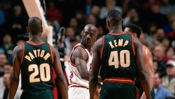 Gary Payton y Shawn Kemp, contra Michael Jordan