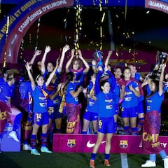 Goleada y fiesta en el Johan