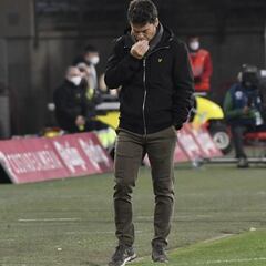 Rubi regresa con el Almería a un Alcoraz que todavía le idolatra