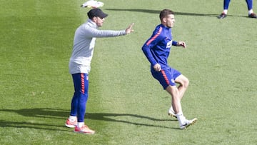 Simeone y Lucas Hernández.