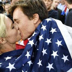 Emma Coburn aúpa a EE UU y Chepkoech pasa de largo la ría