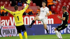 Muriel juega media hora en la clasificación del Sevilla