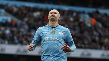 Soccer Football - Premier League - Manchester City v Brighton & Hove Albion - Etihad Stadium, Manchester, Britain - March 15, 2025 Manchester City's Erling Haaland reacts Action Images via Reuters/Lee Smith EDITORIAL USE ONLY. NO USE WITH UNAUTHORIZED AUDIO, VIDEO, DATA, FIXTURE LISTS, CLUB/LEAGUE LOGOS OR 'LIVE' SERVICES. ONLINE IN-MATCH USE LIMITED TO 120 IMAGES, NO VIDEO EMULATION. NO USE IN BETTING, GAMES OR SINGLE CLUB/LEAGUE/PLAYER PUBLICATIONS. PLEASE CONTACT YOUR ACCOUNT REPRESENTATIVE FOR FURTHER DETAILS..