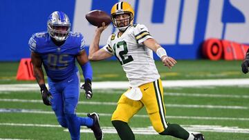 Rodgers helps Packers clinch NFC North, Steelers beaten and Wilson dominates Jets