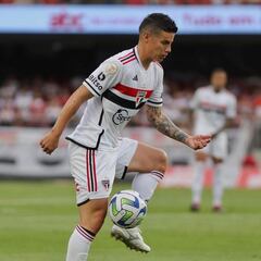 James, una inversión que pagó la hinchada de Sao Paulo