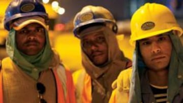 Por lo menos 1.200 trabajadores inmigrantes ya murieron en las obras del Mundial de f&uacute;tbol de Qatar 2022.