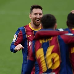 El Barça saca el orgullo y no se rinde