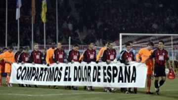 El Genclerbirligi y el Valencia antes del encuentro de Copa de la UEFA.