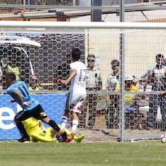Iquique vence a Colo Colo y le quita el liderato del Clausura