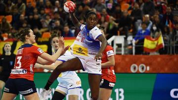 Sigue en directo el partido de semifinales del Mundial de Balonmano Femenino entre Noruega y España, hoy viernes 13 de noviembre desde las 12:30 en AS.