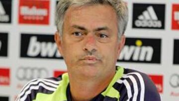 <strong>MOURINHO.</strong>