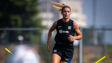 Alexia, entrenando con el Barcelona.