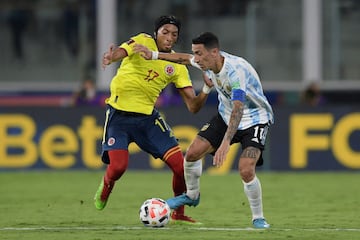 La Selección perdió 1-0 ante Argentina y quedó lejos de los puestos de clasificación a Qatar. Con dos fechas por jugar, ocupa la séptima casilla de la tabla.