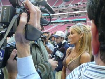 Inés Sainz, la reina del Media Day de la Super Bowl