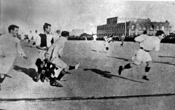 Ubicado entre las calles Jorge Juan y Narváez, allí se disputaron las finales de 1908 y 1909. También era conocido como Explanada de la Plaza de Toros. Fundado el 6 de marzo de 1902, fue el estadio del Real Madrid desde su inauguración hasta 1912. En este estadio salieron campeones el Real Madrid y el Club Ciclista de San Sebastián.