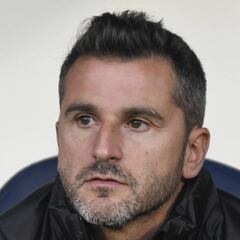 Iván Ania se enfrenta a la Maldición de Felines