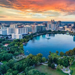 Esta ciudad de Florida es un imán por su bajo costo de vida: una vivienda vale un 42% menos que en Miami