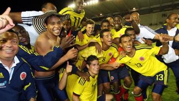 Jugadores de la Selecci&oacute;n Colombia Sub 20 celebrando el t&iacute;tulo del Torneo Esperanzas de Toulon 2011