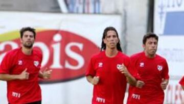 <b>INICIO DEL TRABAJO. </b>Yuma, Gómez, Coke, Perera y Míchel, ayer.