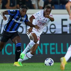 Atalanta y Milan igualan con Zapata y Muriel en cancha