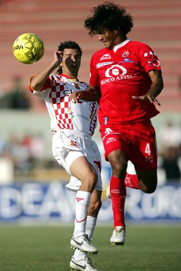 El central paraguayo llegó a los Tiburones Rojos de Veracruz para afrontar el Clausura 2008. Candia formó parte del equipó que descendió bajo la dirección de Miguel Herrera.