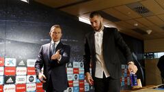 Benzema's contract-renewal press conference in pictures