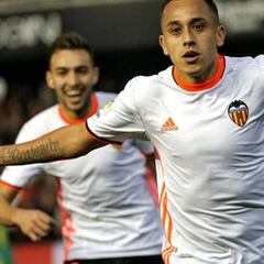 Fabián Orellana interesa al Fenerbahce de Mauricio Isla