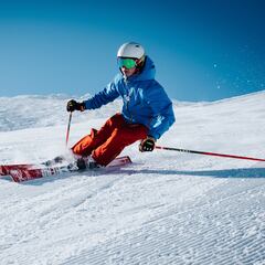 Protégete del frío con esta chaqueta calefactable e impermeable, ideal para el invierno