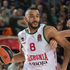 Adam Hanga, pendiente de la NBA; el Barça al acecho y el Madrid no mueve ficha