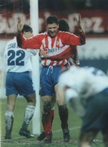 Diez temporadas en Primera (cinco en el Valencia, una en el Atlético, dos en el Compostela y una en el Celta).