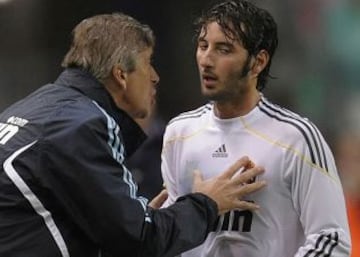 Esteban Granero fue protagonista de una filmación en la que criticaba a Pellegrini por los pocos minutos que sumaba. Diarra le decía que debiá aguantar porque el técnico chileno se iría.