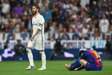 Expulsión a Sergio Ramos en el minuto 76 de roja directa por una entrada a Messi 