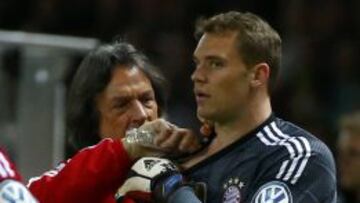 Preocupaci&oacute;n en Alemania por el hombro de Manuel Neuer