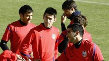 Reyes completa el último entreno del año con el Atleti