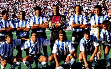 Islas defendiendo a la selección de Argentina en los años 90.