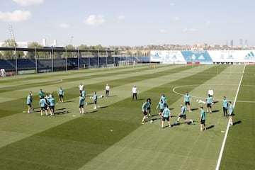 Buen ambiente en Valdebebas tras el partido de Múnich