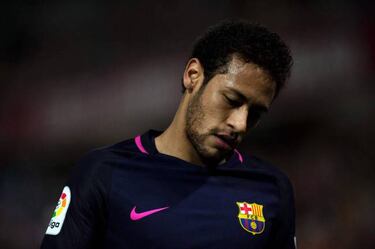 Neymar suspended for El Clásico: The Barcelona attacker is out for three games after red card