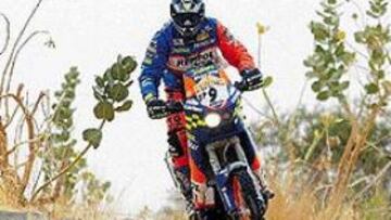 <b>PRUDENCIA.</b> Tengo que ser prudente. Desde luego que no me sentiré ganador hasta cruzar la línea de meta en Dakar el domingo.