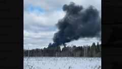 Un avión ruso se estrella cerca de Moscú