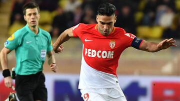 Falcao García ante el Lyon