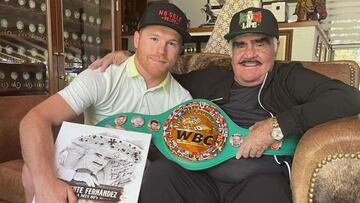 Saúl 'Canelo' Álvarez presume visita y foto con Vicente Fernández