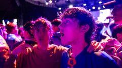 Where and when is the New York block party to watch the Knicks in game 5 against the Pacers outside MSG?